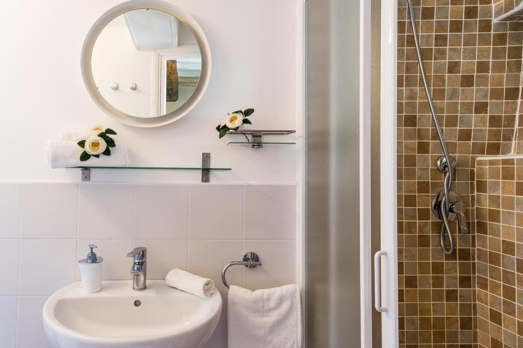 Lyon Apartment Anfiteatro Square, Lukka Zewnętrze zdjęcie