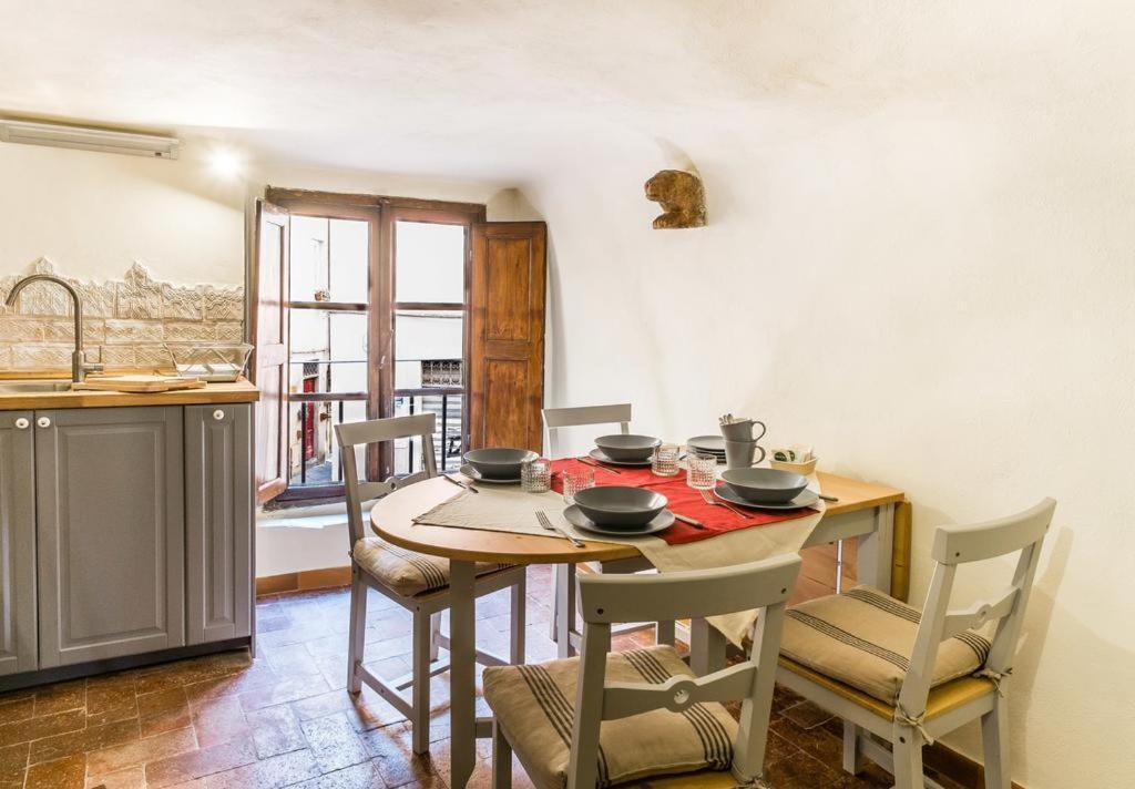 Lyon Apartment Anfiteatro Square, Lukka Zewnętrze zdjęcie